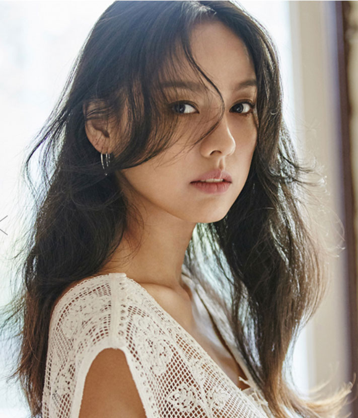 스타들조차 찐팬임을 밝히는 스테디셀러 브랜드 about <b>이효리</b>