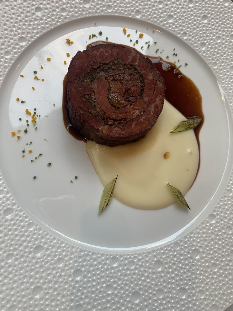  컴나와 청담동 맛집 / 청담동 레스쁘아 뒤 이브