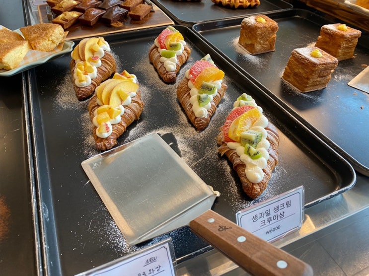  또 가고싶은 통영카페 , 카페어시스트