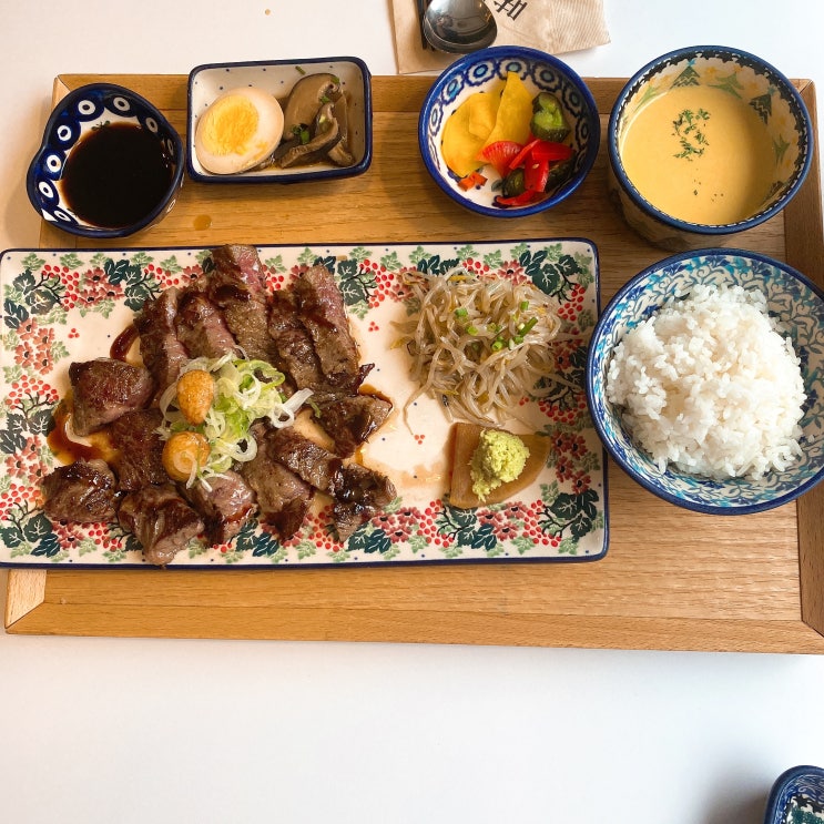  강남역 스테이크로 유명한 미도인 강남점 다녀왔어요!