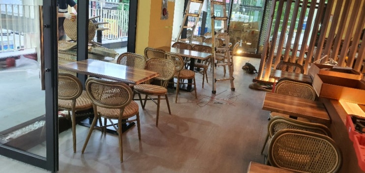  광주첨단전일맥주의자테이블군산술집가구전주술집가구익산술집가구라탄의자고창술집가구광주술집가구대전술집가구호프가구