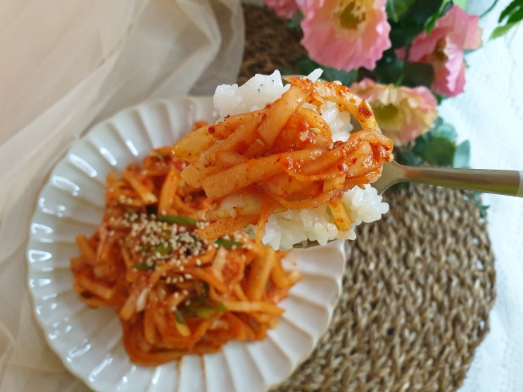  김수미 무생채 만드는법 쓴맛 없이 새콤달콤 여름무생채 만들기 황금레시피