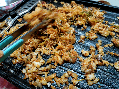 집에서 대패 삼겹살 굽기부터 볶음밥까지 배부르게