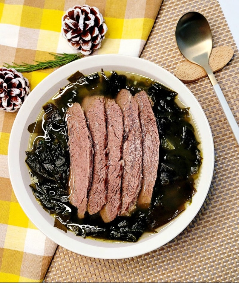 편스토랑 류수영 한우 소고기양지미역국 맛있게 끓이는 법,방법 깔끔한 어남선생 육수비법....