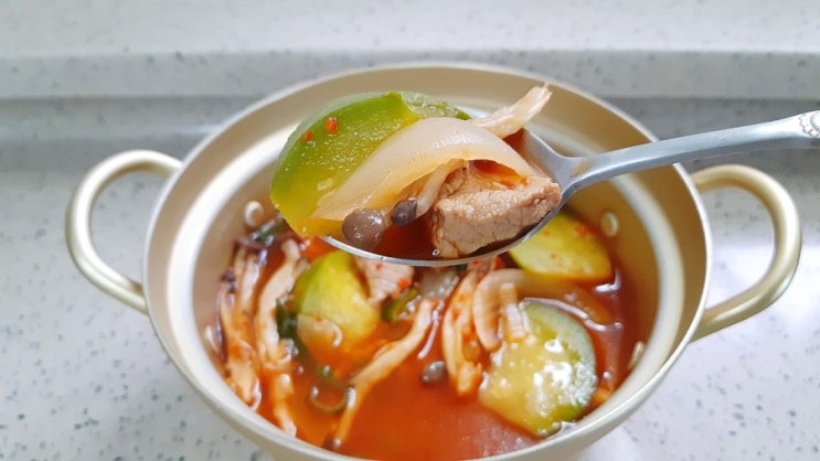 백종원 애호박찌개 돼지고기애호박찌개 만드는법 애호박 돼지고기 고추장찌개 요리 백종원 애호박찌개 돼지고기애호박찌개 만드는법 애호박 돼지고기 고추장찌개 요리