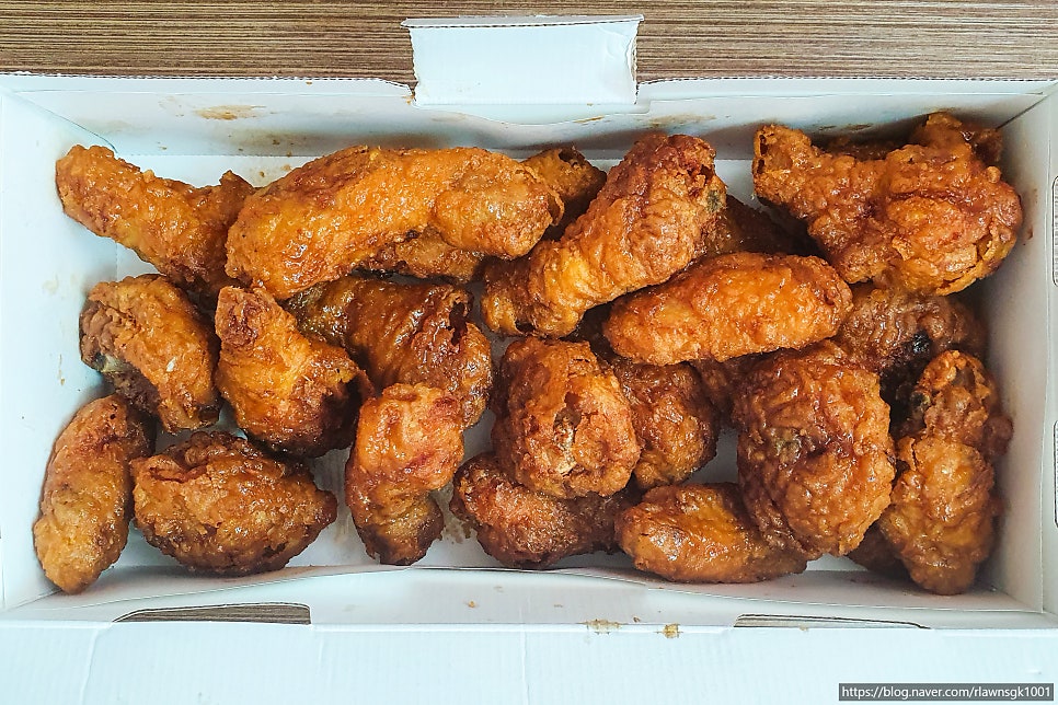 교촌치킨 우면점 사진 2