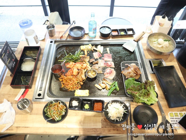  철산 닭갈비 돌삼닭 다양한 메뉴 상업지구 고기집