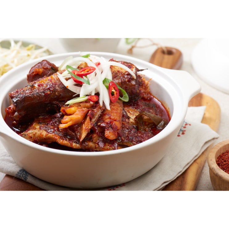 요즘 인기있는 양반코다리조림 거제 매콤 코다리찜 맛집 1000g~1600g, 기본 매콤한 맛, 대 (5마리1600g) 추천해요 요즘 인기있는 양반코다리조림 거제 매콤 코다리찜 맛집 1000g~1600g, 기본 매콤한 맛, 대 (5마리1600g) 추천해요
