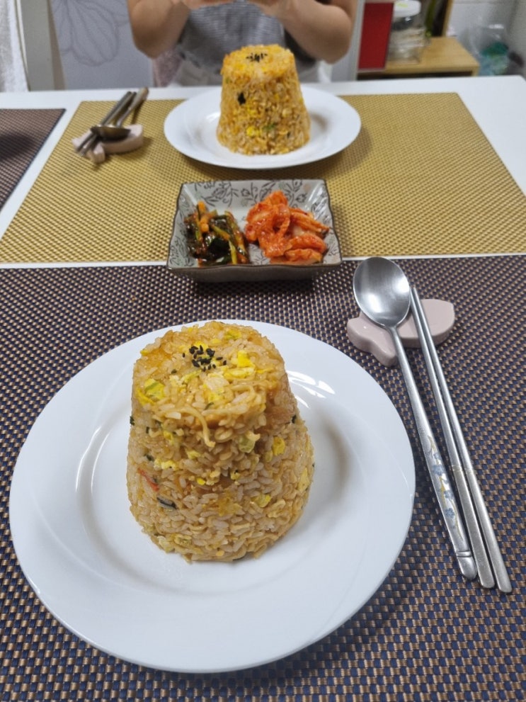  컵라면볶음밥 레시피와 솔직담백 맛 평가