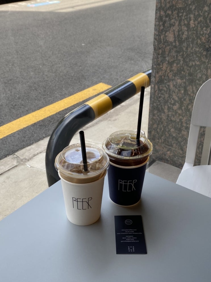  성수동 카페_피어커피 라떼맛집을 찾는다면 이곳으로