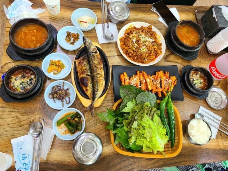  파주광탄맛집 파주쌈밥으로 유명한 마장호수가든