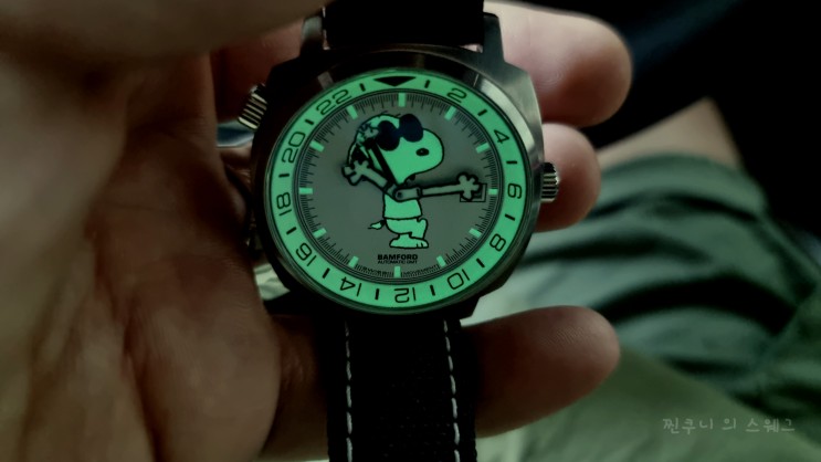 뱀포드 레볼루션 GMT 피너츠 스누피 조쿨 시계