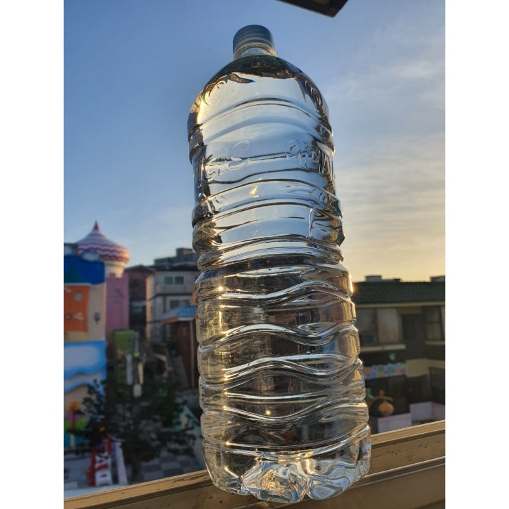 선택고민 해결 라벨지 없는 생수 아이시스 8.0 2L 무라벨 먹는샘물, 12병 ··· 선택고민 해결 라벨지 없는 생수 아이시스 8.0 2L 무라벨 먹는샘물, 12병 ···