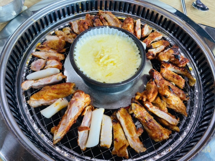 가평 닭갈비 맛집 숯불닭갈비로 유명한 '칠오닭갈비'