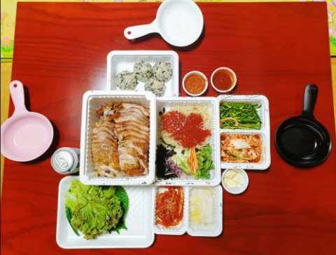  냠냠 쩝쩝 맛있는 족발_ 족발야시장 안성공도점.