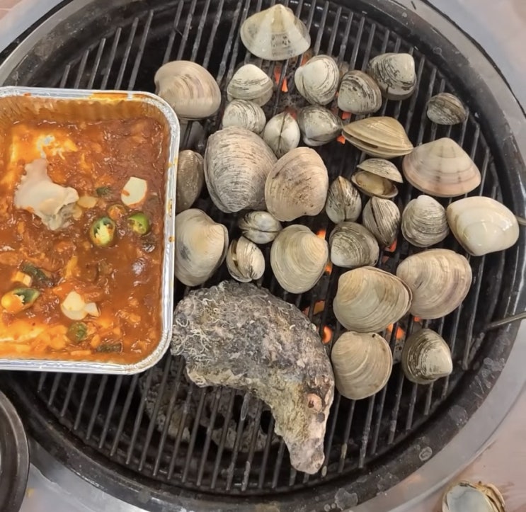  오랜만에 조개구이 먹고 왔어요!