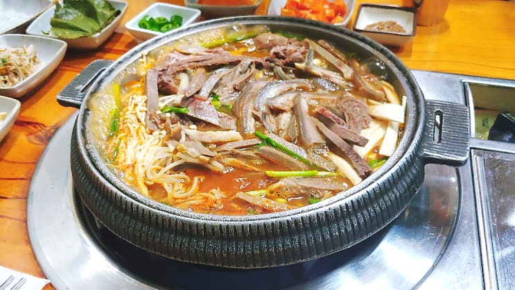 일산 흑염소 강점례할머니 뜨끈한 보양탕