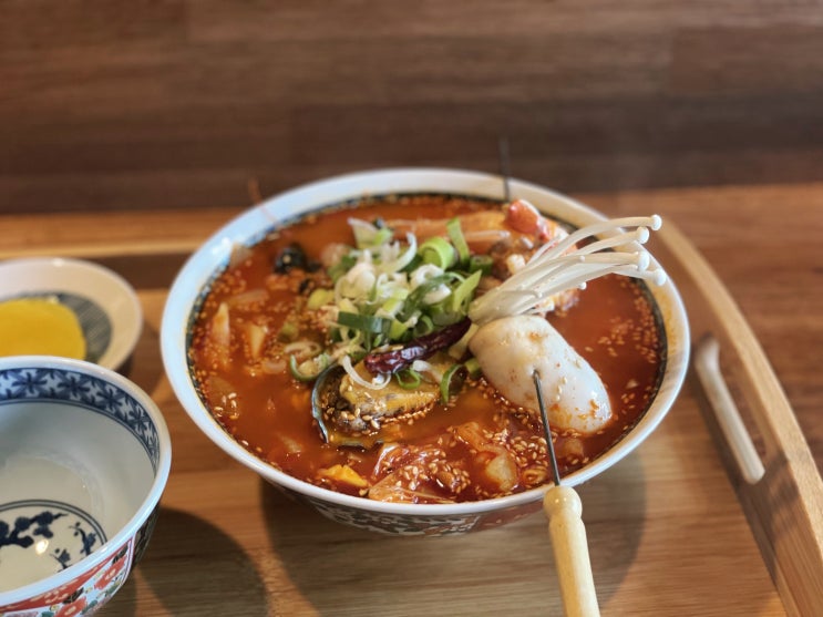  제주여행: 세화 해물라면 찐맛집 <제주유>방문! (前 월정리 친절한성범씨)