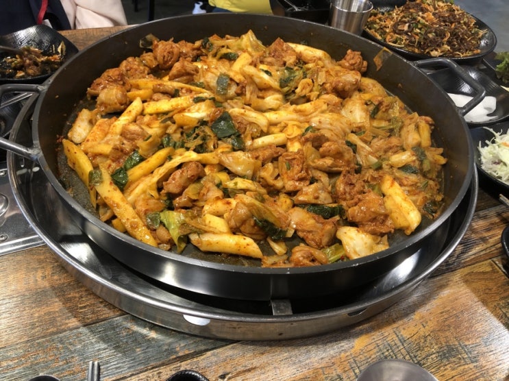  신내동 닭갈비 맛집! ‘오늘 닭갈비 어때!’ 리뷰