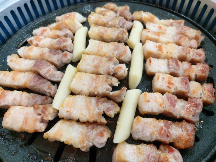  목포 평화광장 맛찬들왕소금구이 하당점