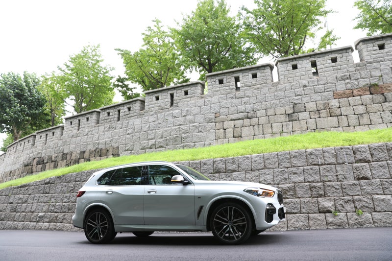 BMW X5 M50i 시승기, M 퍼포먼스 모델의 매력