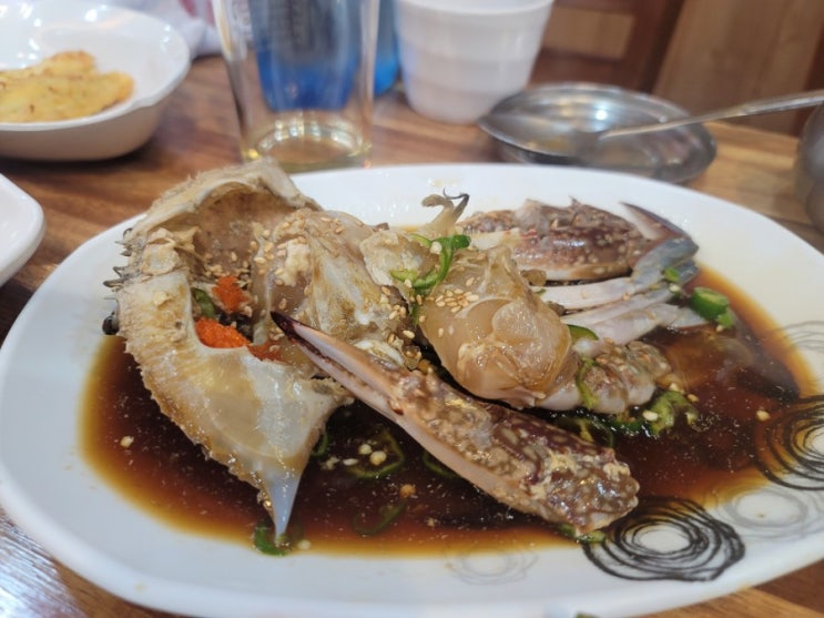  니들이 게 맛을 알아? 독보적인 방이동 맛집 본가진미간장게장