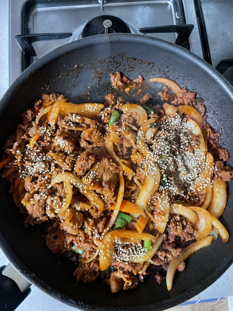  [내돈내산] 지친 직장인에게   간단하고도 맛있는 저녁을.. 제육볶음 밀키트 맛집 담꾹 노원역점