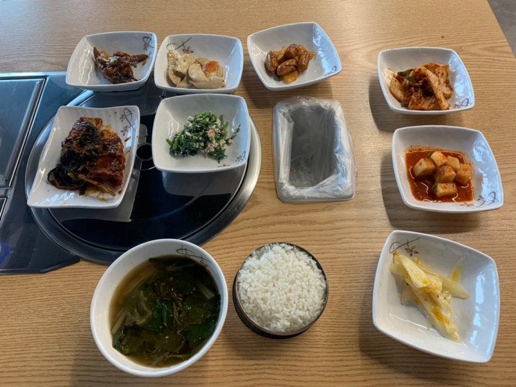 [대전맛집] 대성삼겹에서 점심특선 부신 날!