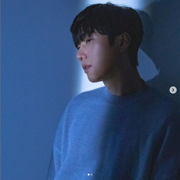  사랑은 특별하고, 이별은 평범하고(feat. 서유주)-스무살