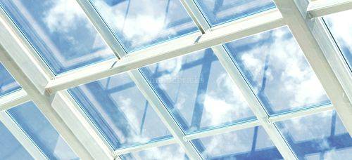 하늘이 보이는 천창 유리 천장 VS 등박스 이미테이션 창