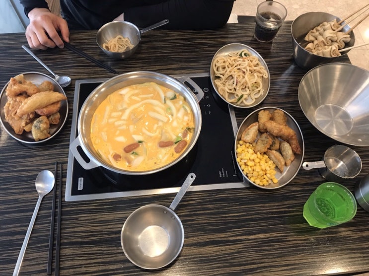  [서울 관악구 신림동 신림역 맛집] 마뇨 떡볶이 즉석무한리필뷔페 신림본점