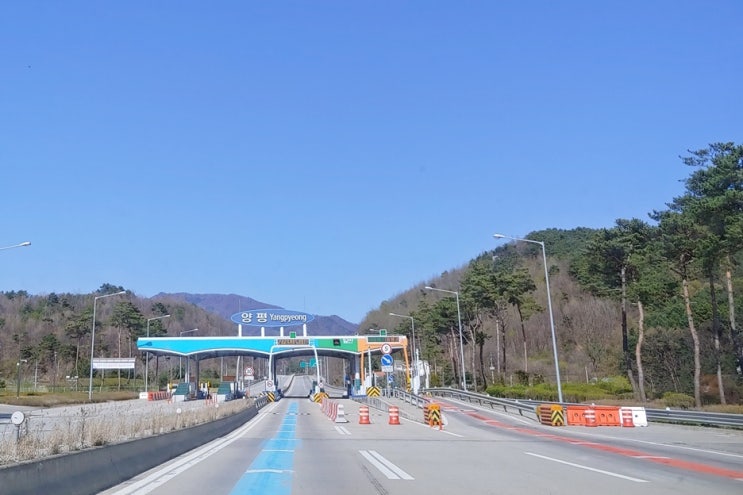  모처럼 화창한 하늘