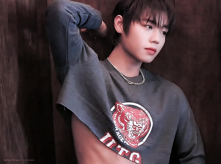  박지훈 싱글즈 움짤