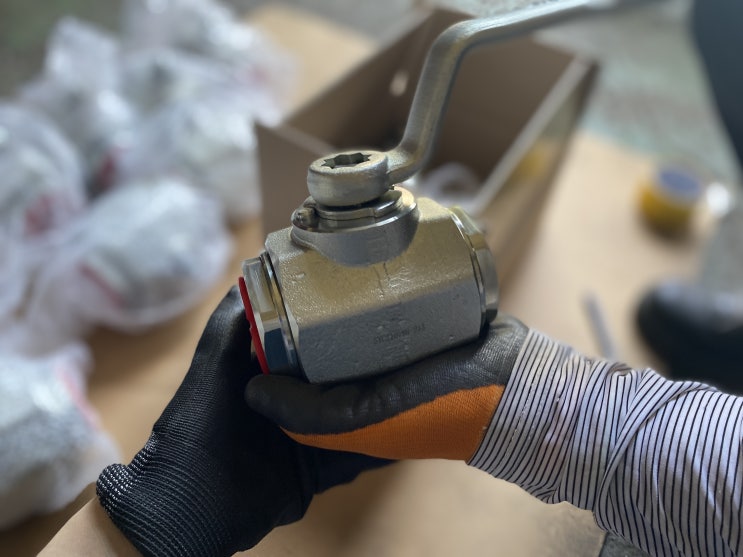  고압볼밸브 :: 50A 2인치 40A 11/2인치 32A 1 1/4인치 _ 2-way ball valve 너는 쫌 무겁다!