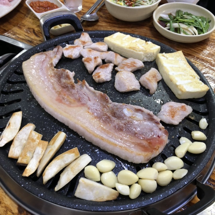  신대방역 근처 찐맛집 돌아온돼지사냥 / 삼겹살, 항정살 돼지사냥하고 돌아온 후기 :)