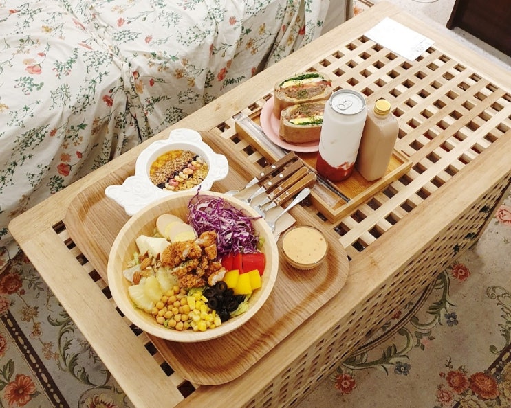 대구 다사 대실역 카페 : 읍천리 382 대실역점 / 샐러드와 샌드위치가 맛있는 카페 / 밀크티도 내 스타일 / 브런치 카페 / 샐러드 카페 대구 다사 대실역 카페 : 읍천리 382 대실역점 / 샐러드와 샌드위치가 맛있는 카페 / 밀크티도 내 스타일 / 브런치 카페 / 샐러드 카페