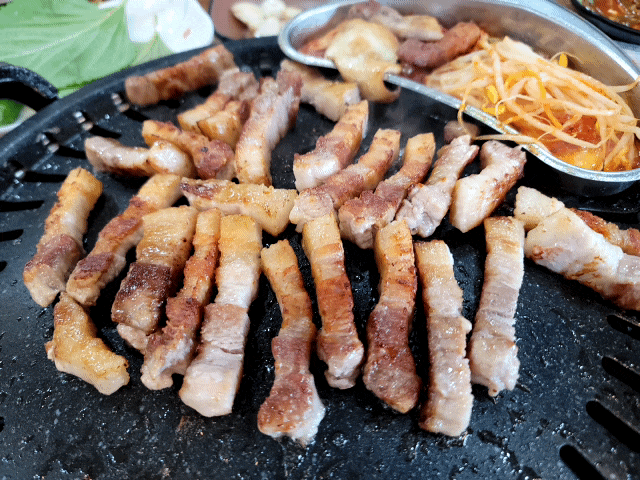  아산 음봉 고깃집 통큰무한삼겹 주차장 넓은 무한리필 삼겹살