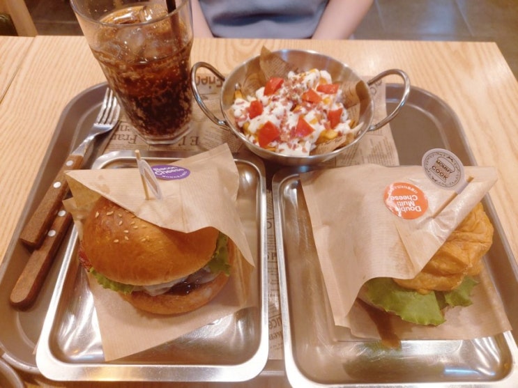  [광주 첨단맛집] 더블멀티치즈 수제버거가 맛있는 마미쿡 첨단메가박스맛집