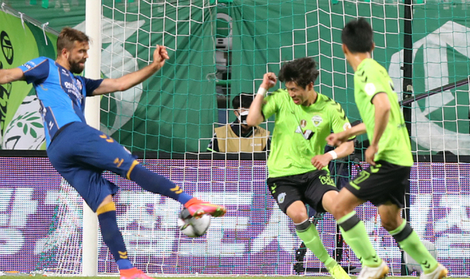 K리그 프로축구 10일 금요일 울산현대 전북현대 포항스틸러스 대구FC K리그 프로축구 10일 금요일 울산현대 전북현대 포항스틸러스 대구FC