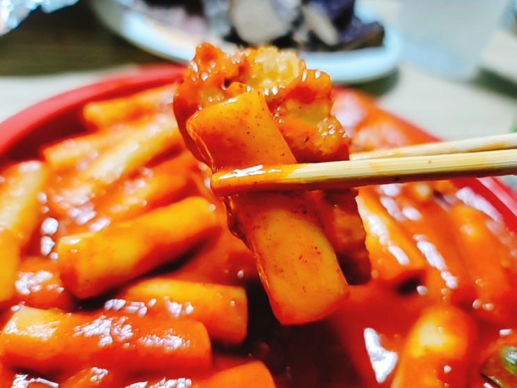  수원 매탄동 맛집 감동튀김 분식집과 삼겹살 소개