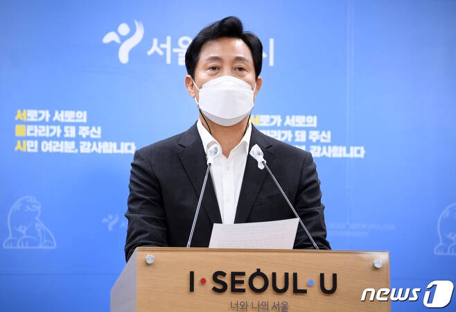 <b>이재명 무죄</b> 확정 '토론회 허위사실'로 <b>오세훈</b> 수사..의도는