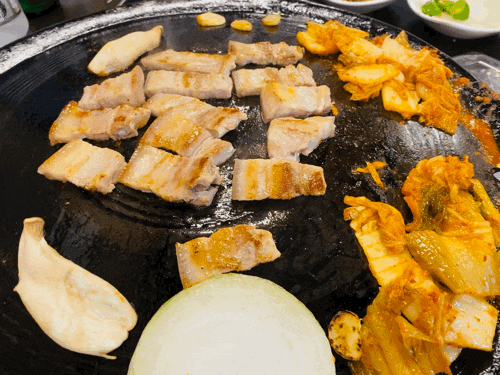 [용인 신갈 맛집] 우리돼지_현지인 맛집 솥뚜껑 삼겹살
