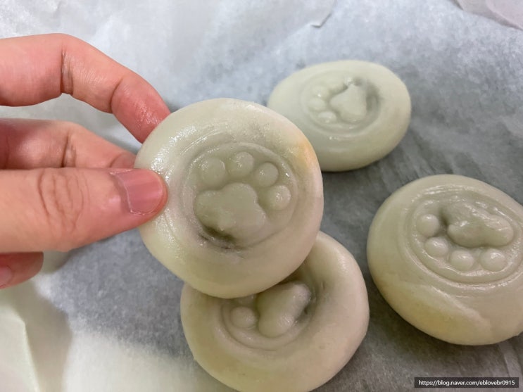 씨앗호떡절편 할머니입맛을 채워줄 쿠캣마켓 떡