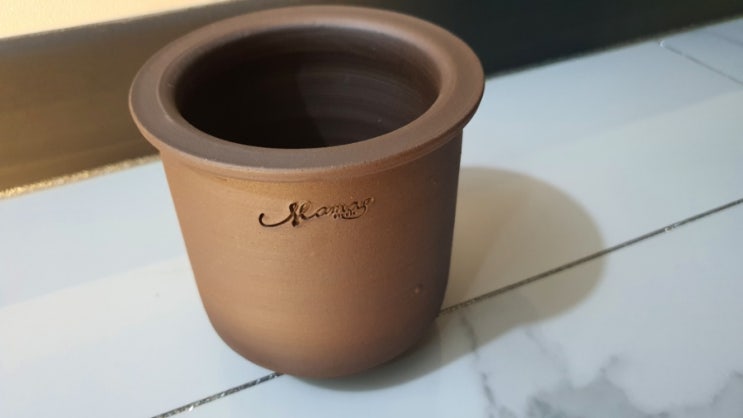  [자랑질] 나눔받은 수제 토분 Clay pot (feat 생명나무농장 카페)