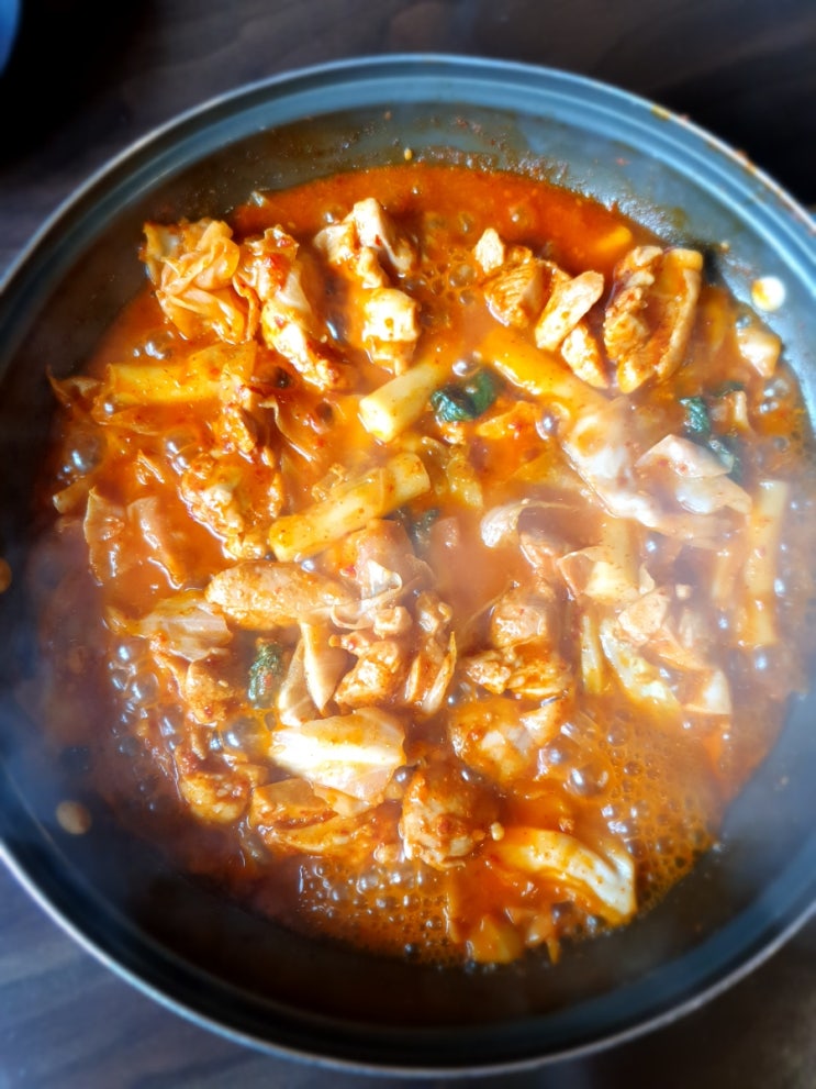  강남역 신논현역 쫄임 닭갈비 맛집 닭갈비전 추천