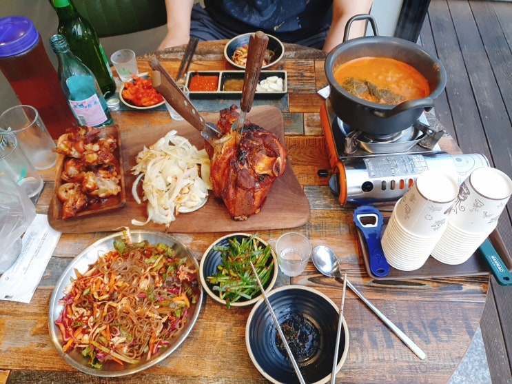  준비된 술자리.