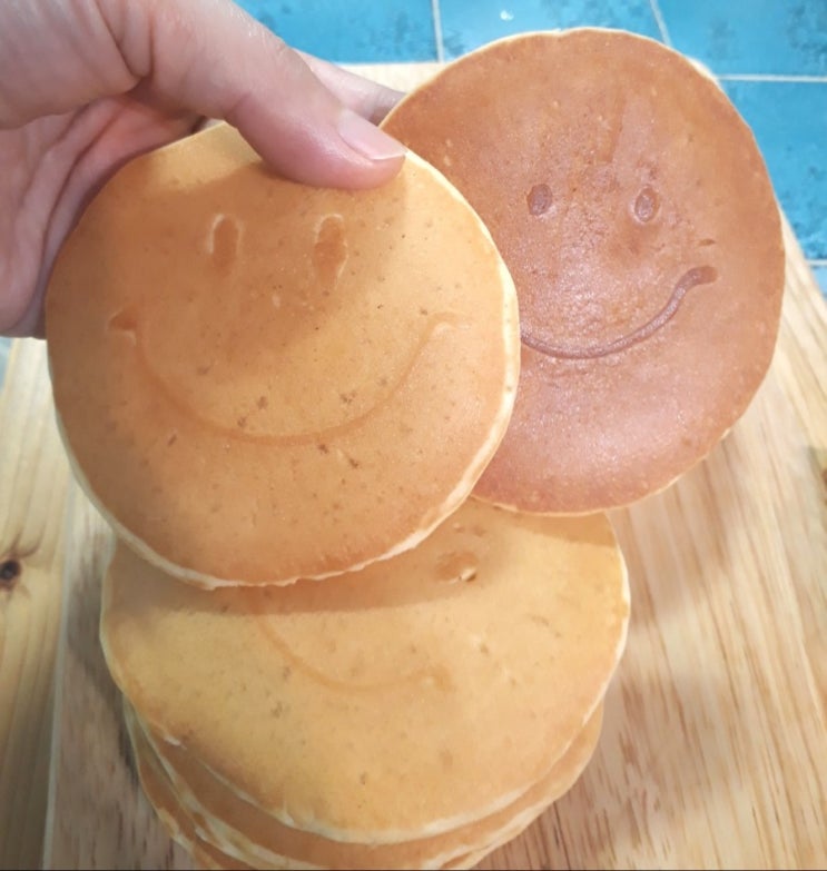  백설 핫케익믹스로 스마일 핫케익만들기,핫케익 예쁘게 굽는법