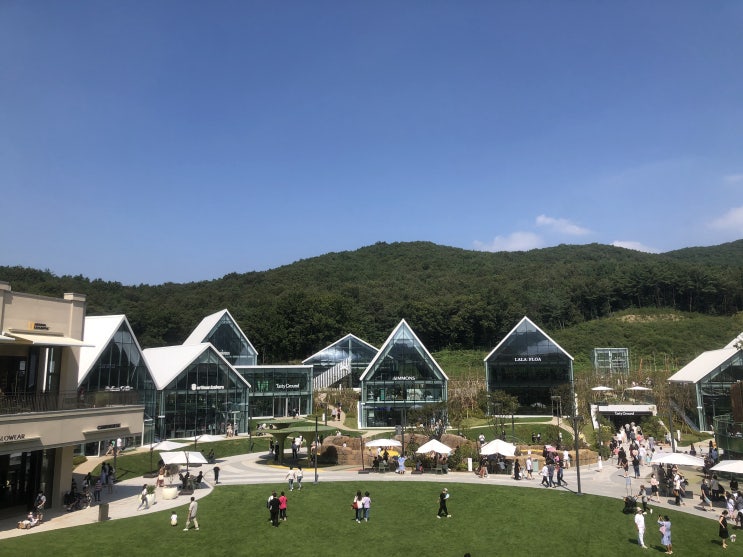  의왕 롯데프리미엄아울렛 타임빌라스 오픈 주말 방문 후기 (아디다스 나이키 뉴발란스 반스 세일 식당 먹거리 등등)