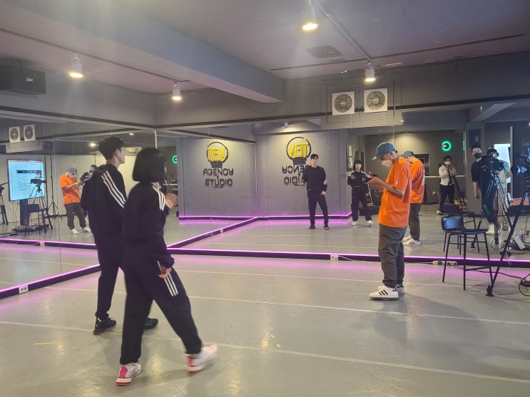  메이제이리님께 춤 배우는 온라인생중계업체 현장!(with 아디다스코리아)