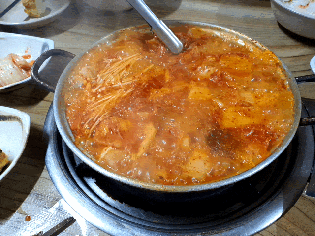  [춘천거두리맛집/김치찌개맛집] 꿀돼지 김치찌개